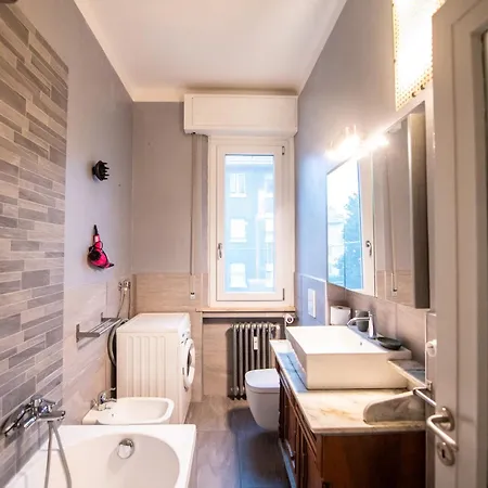 Aurea Living Family & Business Parcheggio Lejlighed Parma